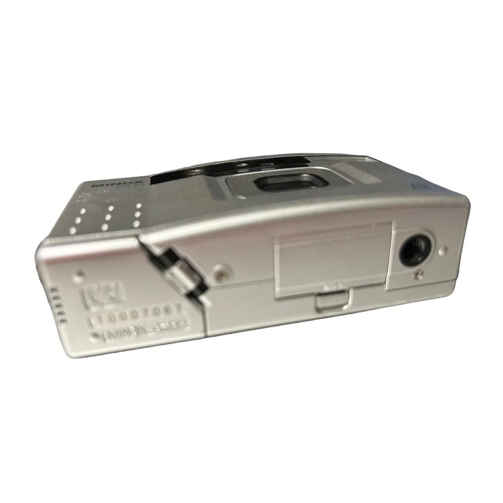 Minox CD 25 Silver APS Film Point & Shoot Camera works‎